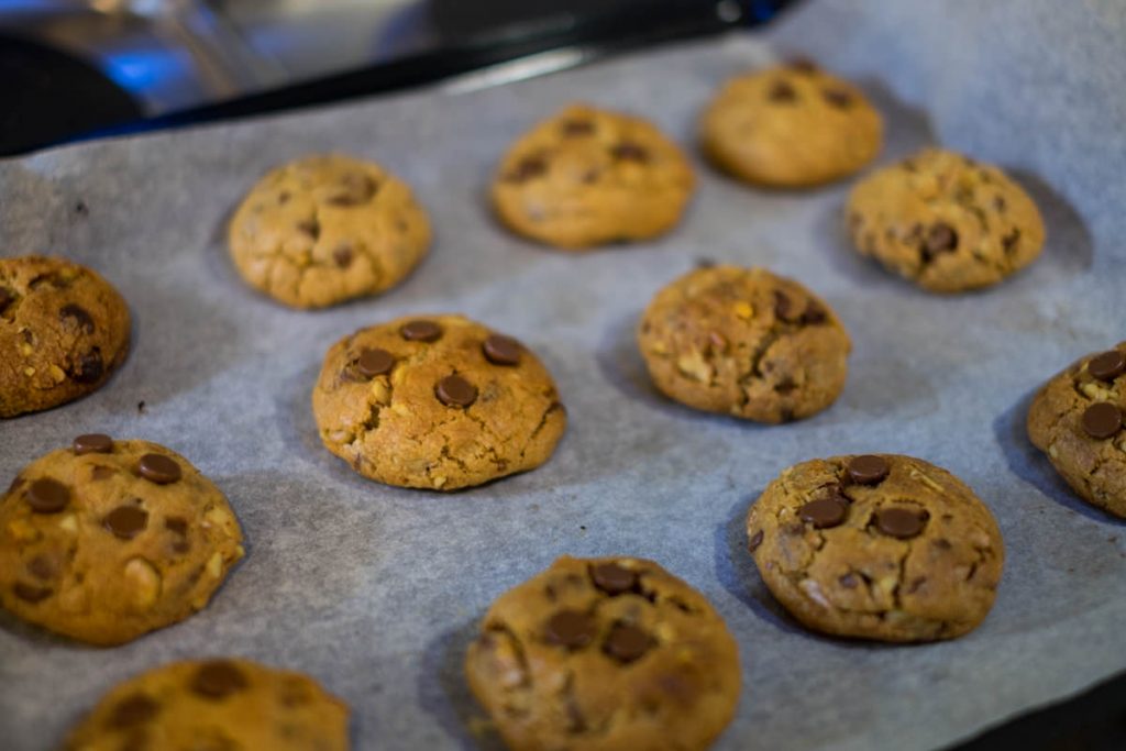cookies-on-baking-sheet